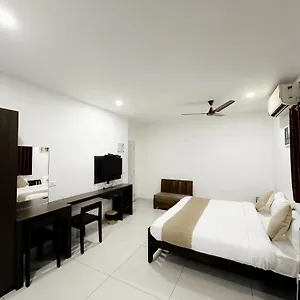 White House Hotel Kochi