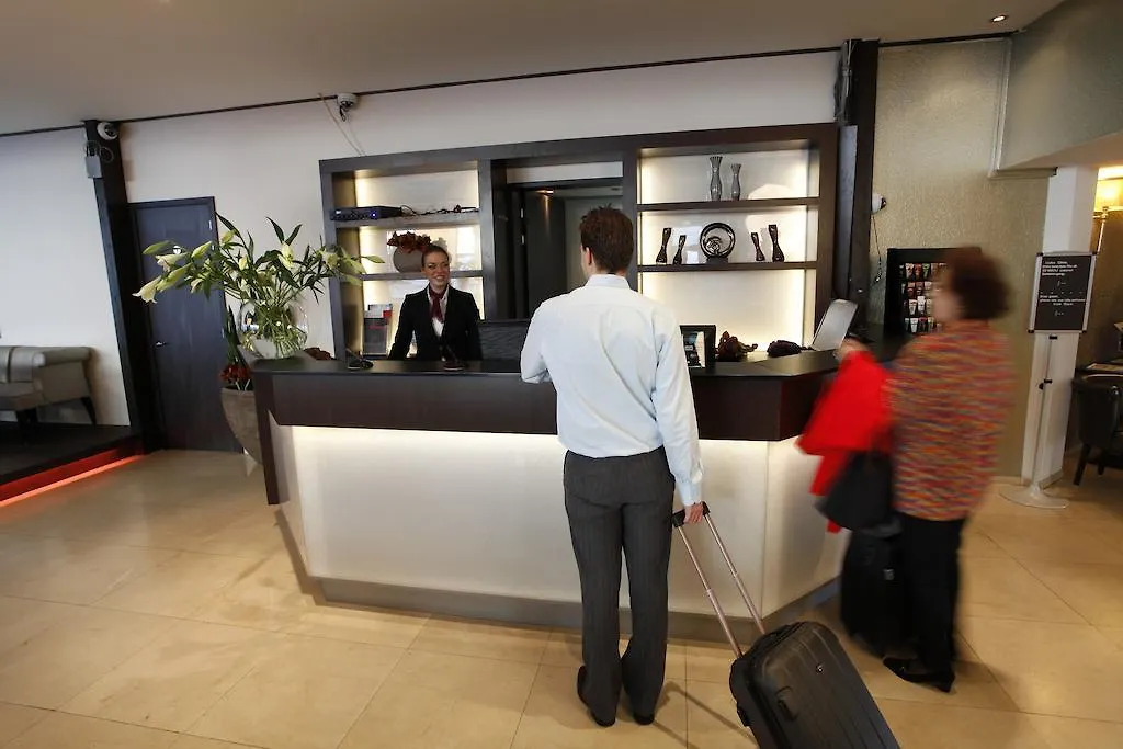 Centro Hotel Ayun Cologne