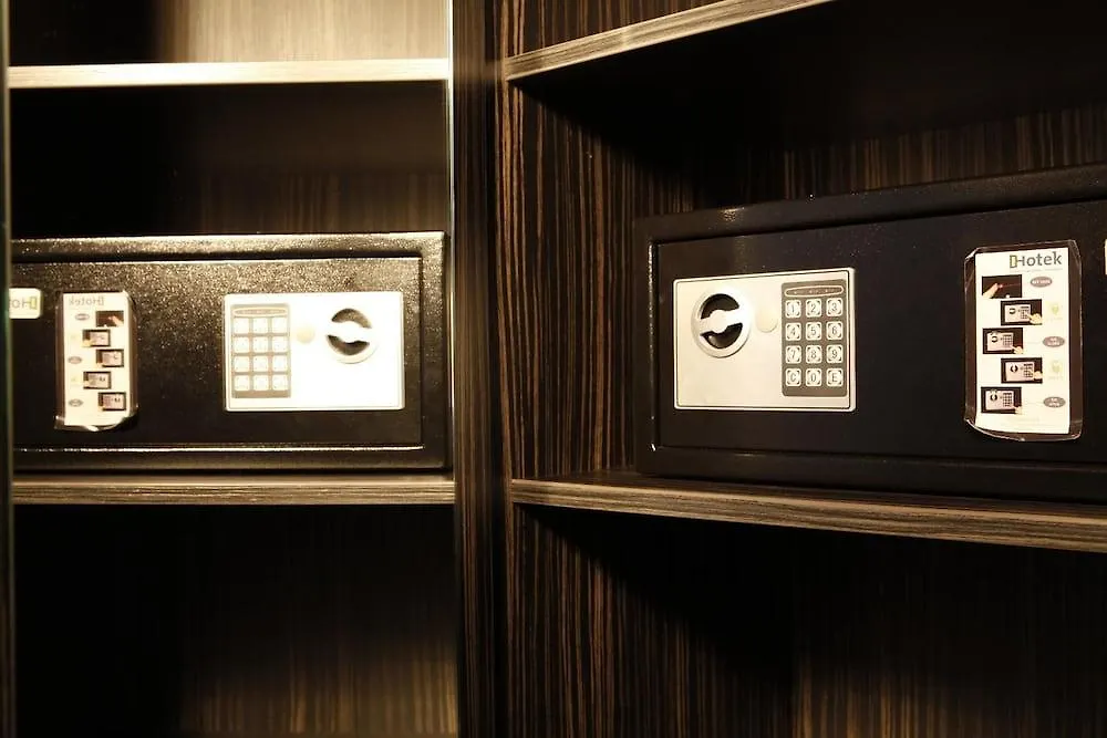 Centro Hotel Ayun Cologne 3*,  Germany